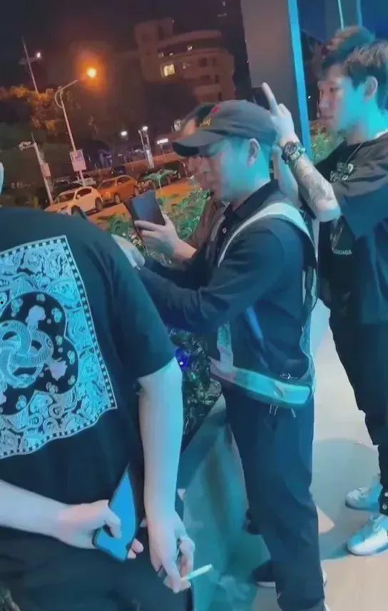 陆虎吃瓜事件视频,揭秘娱乐圈幕后风波