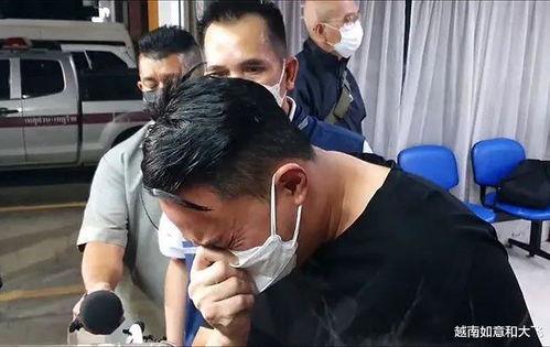 吃瓜女子坠河视频播放下载,惊险瞬间！吃瓜女子坠河视频引发网友热议